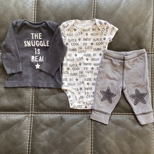 Carter’s 3 month Baby Boy Outfit